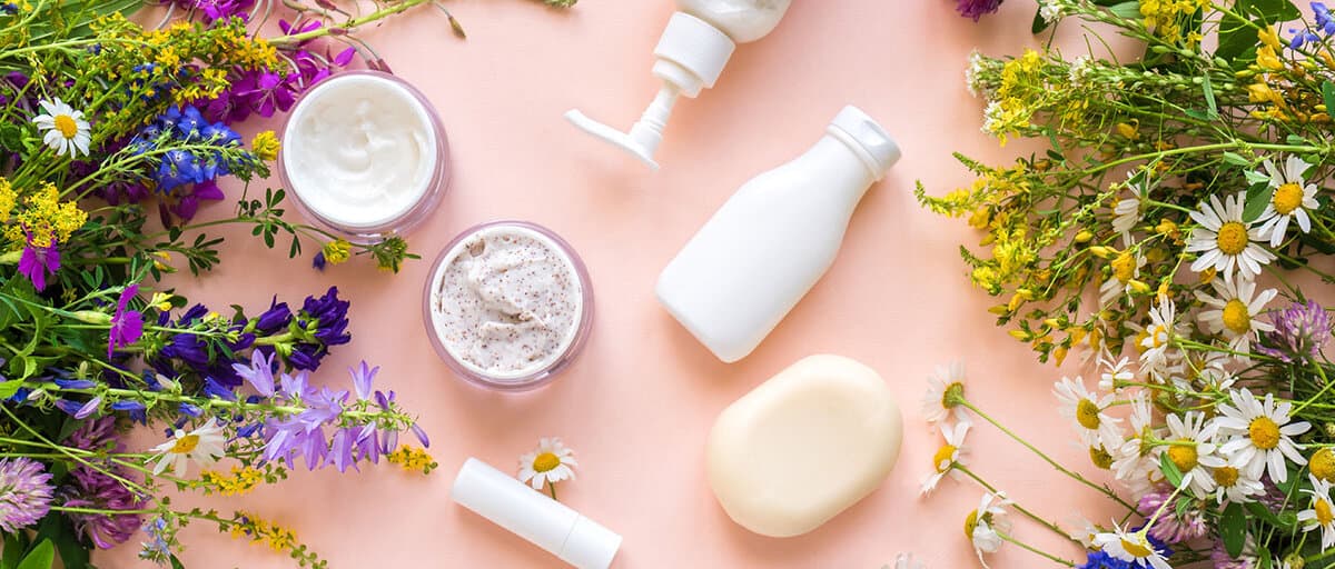 Erleben Sie den Reiz der Naturkosmetik: Umarmen Sie natürliche Schönheit