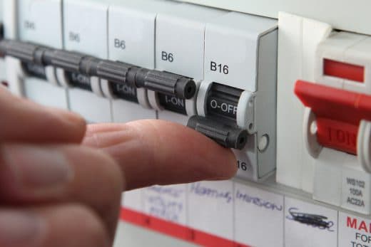 Wichtige Informationen für Unternehmen zur DGUV V3 Prüfung