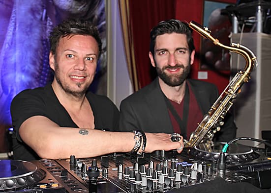 Beyond the Sound: DJ Salzburgs Entertainment-Expertise für Ihre Hochzeit