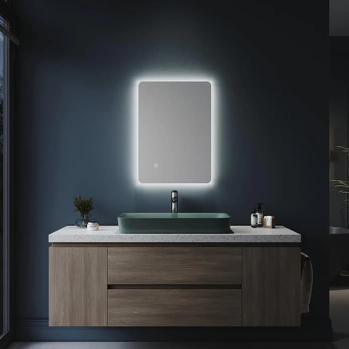 Badezimmer neu gestalten mit dem sonni spiegelschrank mit beleuchtung und integrierter Steckdose